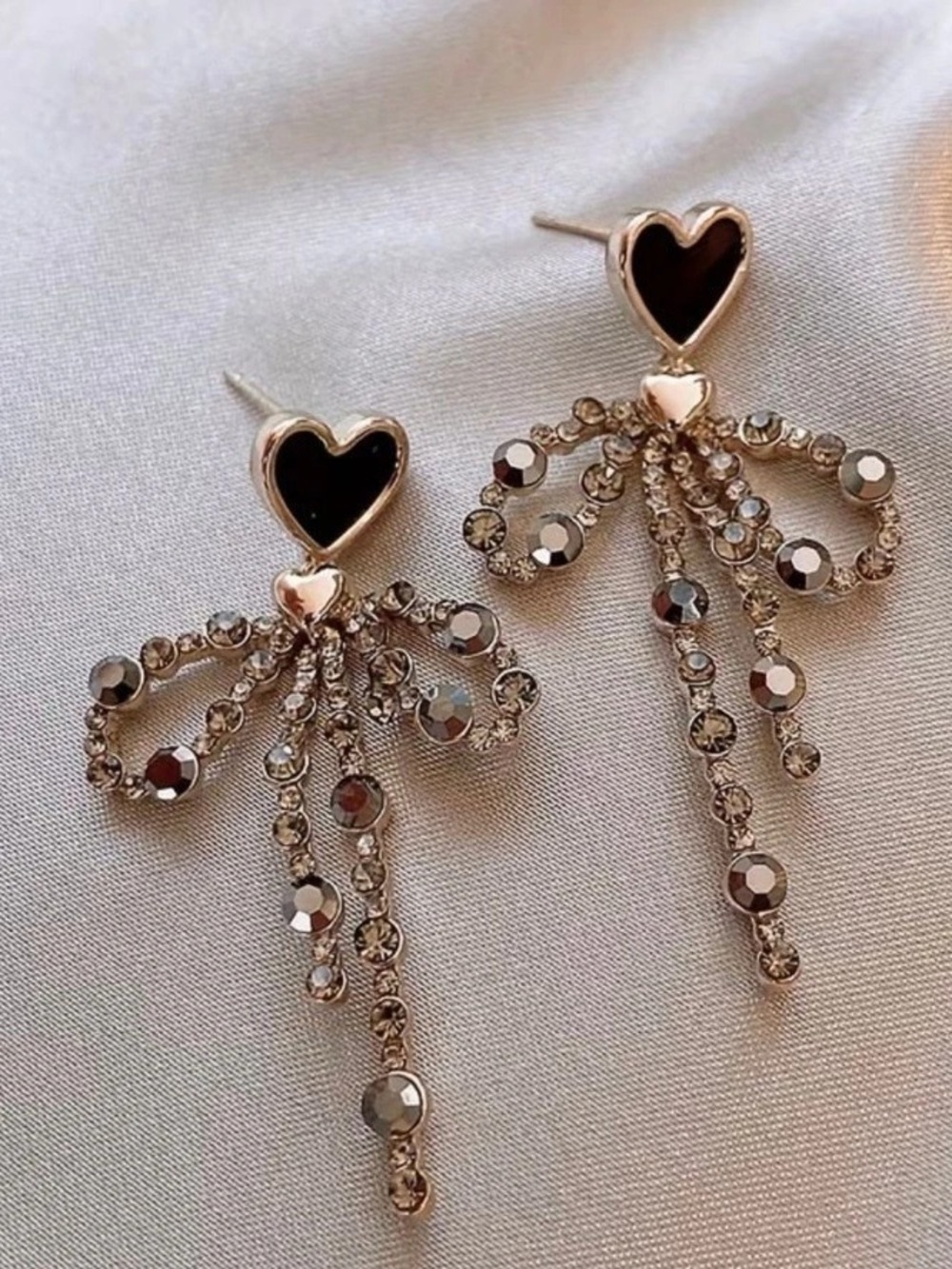 Black Heart & Bow Dangle Earrings NWT